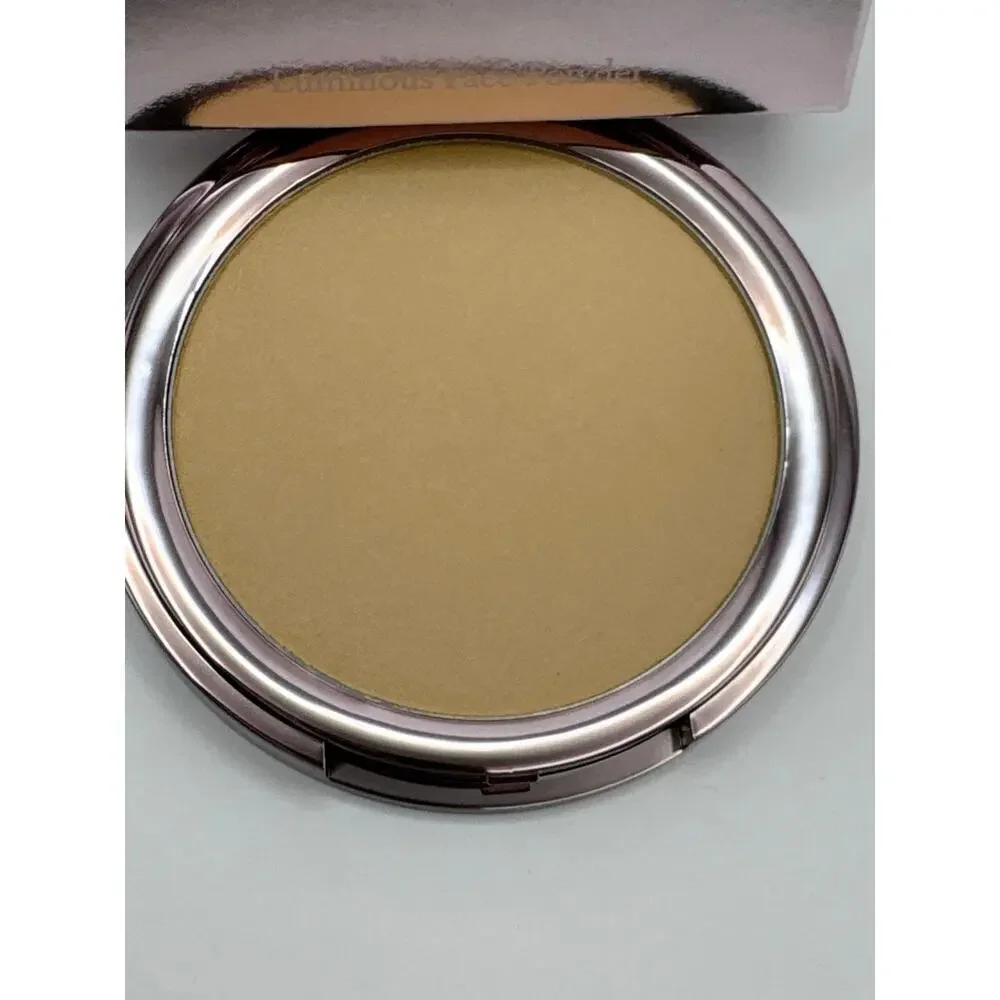 GIRLACTIK Luminous Face‎ Powder BNIB